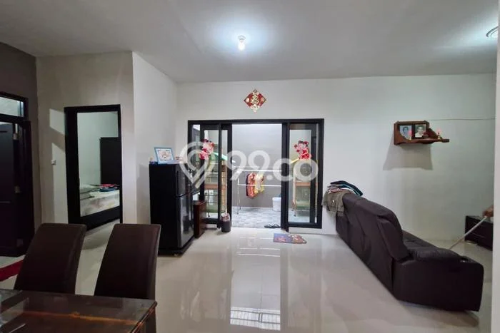 Rumah Elit Modern Siap Huni di Citraland Surabaya Rumah Elit Modern Siap Huni di Citraland Surabaya