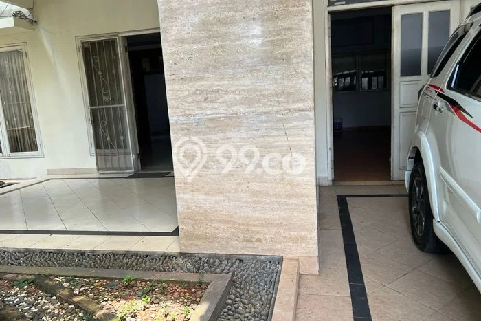Rumah Elit Modern Siap Huni di Guntur Jakarta Selatan Rumah Elit Modern Siap Huni di Guntur Jakarta Selatan