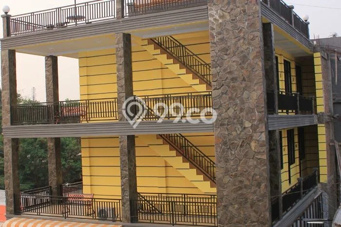 Unit Kost Dijual di Kawasan Duren Sawit Jakarta Timur dengan 24 KT Unit Kost Dijual di Kawasan Duren Sawit Jakarta Timur dengan 24 KT