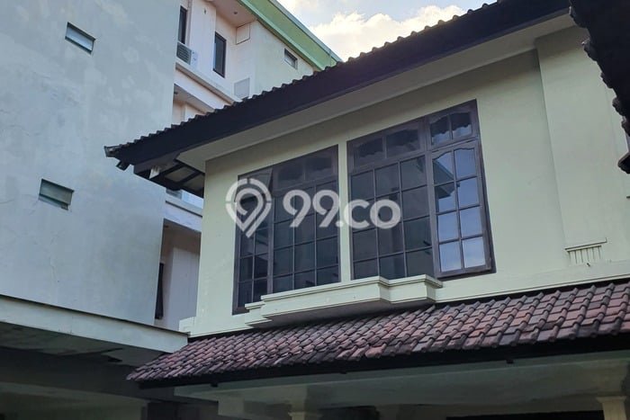 FOR SALE! Komersial di Kuta Badung, LT 3500m2, LB 3000m2 FOR SALE! Komersial di Kuta Badung, LT 3500m2, LB 3000m2
