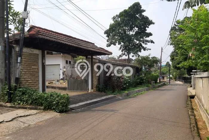 Siap Huni Rumah Mewah 3 Kamar di Pesanggrahan Dekat ke Mana Pun Siap Huni Rumah Mewah 3 Kamar di Pesanggrahan Dekat ke Mana Pun
