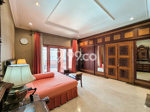 Hunian Mewah LB 279m2 Siap Pakai Desain Elegan di BSD, Tangerang Hunian Mewah LB 279m2 Siap Pakai Desain Elegan di BSD, Tangerang