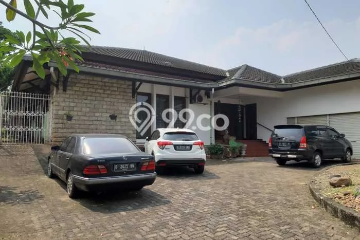 Siap Huni Rumah Mewah 3 Kamar di Pesanggrahan Dekat ke Mana Pun Siap Huni Rumah Mewah 3 Kamar di Pesanggrahan Dekat ke Mana Pun