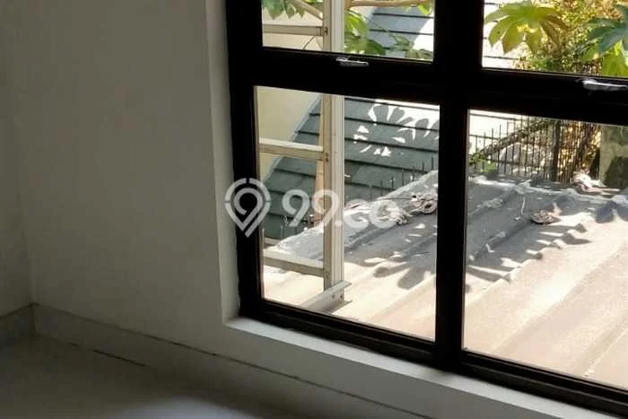 Hunian Cantik Modern Lb 89m2 di Serpong, Tangerang Selatan Hunian Cantik Modern Lb 89m2 di Serpong, Tangerang Selatan