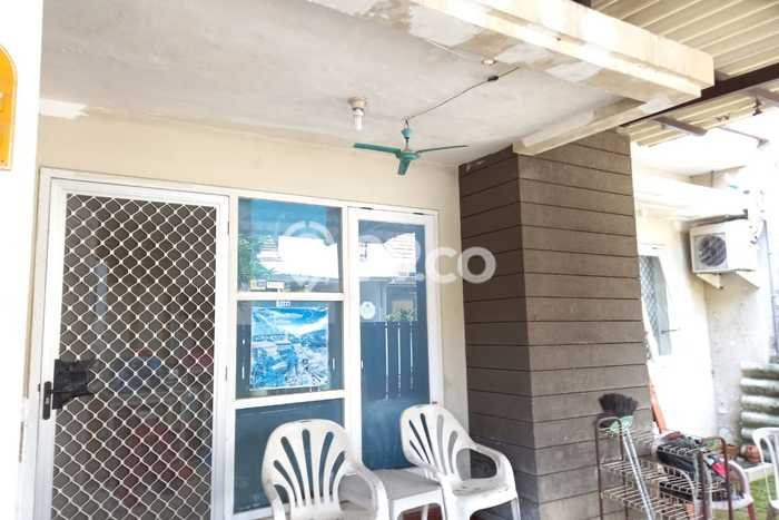 Hunian Cantik Modern Lb 150m2 di Waru, Sidoarjo Hunian Cantik Modern Lb 150m2 di Waru, Sidoarjo
