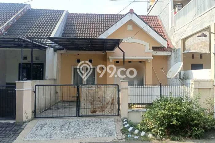 Disewakan Segera Rumah Kondisi Bagus di Area Waru, Sidoarjo Disewakan Segera Rumah Kondisi Bagus di Area Waru, Sidoarjo