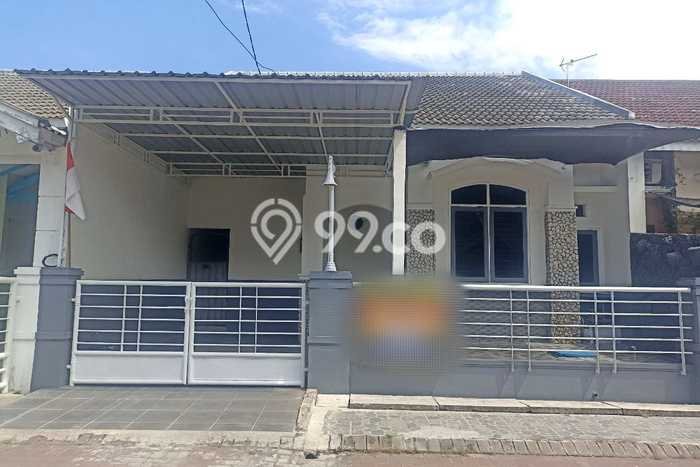 Lokasi strategis! Rumah siap pakai dikontrakkan di Sidoarjo LB 115m2 Lokasi strategis! Rumah siap pakai dikontrakkan di Sidoarjo LB 115m2
