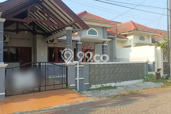 Rumah Bagus Siap Pakai Di Waru Luas 140m2 Aman Rumah Bagus Siap Pakai Di Waru Luas 140m2 Aman