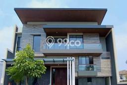 Rumah Luxury Modern Tanpa Renovasi di Pakuwon Indah Surabaya Rumah Luxury Modern Tanpa Renovasi di Pakuwon Indah Surabaya
