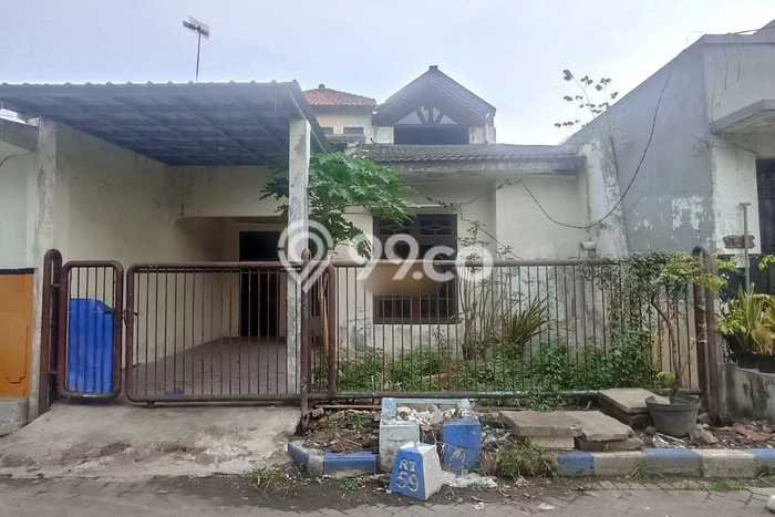Disewakan Hunian Konsep Minimalis di Sidoarjo Sidoarjo dengan 4 Kamar Disewakan Hunian Konsep Minimalis di Sidoarjo Sidoarjo dengan 4 Kamar