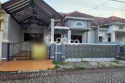 Rumah Bagus Siap Pakai Di Waru Luas 140m2 Aman Rumah Bagus Siap Pakai Di Waru Luas 140m2 Aman
