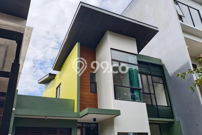 Disewakan! Rumah 5 Kamar Tidur &
4 Kamar Mandi di BSD Avani, Tangerang Disewakan! Rumah 5 Kamar Tidur &
4 Kamar Mandi di BSD Avani, Tangerang