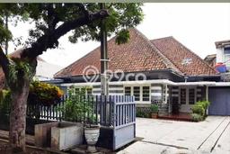 Hunian Elit LB 497m2 Siap Huni Desain Elegan di Riau, Bandung Hunian Elit LB 497m2 Siap Huni Desain Elegan di Riau, Bandung