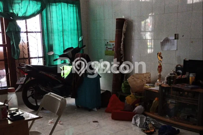 Rumah Strategis Minimalis Lb 105m2 di Rungkut, Surabaya Rumah Strategis Minimalis Lb 105m2 di Rungkut, Surabaya