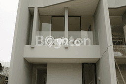 Rumah Modern Cantik 4 Kamar Siap Huni di Wiyung Rumah Modern Cantik 4 Kamar Siap Huni di Wiyung