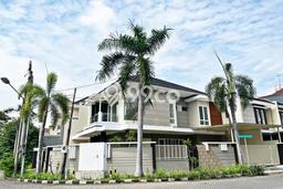 For Sale Rumah Mewah Exclusive di Sukolilo, Surabaya For Sale Rumah Mewah Exclusive di Sukolilo, Surabaya