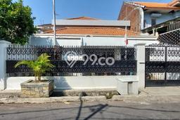 Siap Huni Rumah Mewah 5 Kamar di Tambaksari Dekat ke Mana Saja Siap Huni Rumah Mewah 5 Kamar di Tambaksari Dekat ke Mana Saja