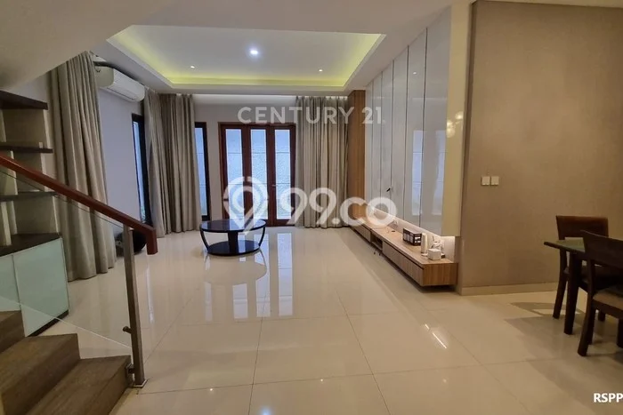 Rumah Cantik Siap Pakai Di Cilandak Luas 250m2 Lokasi Strategis Rumah Cantik Siap Pakai Di Cilandak Luas 250m2 Lokasi Strategis