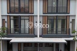 Jual Rumah Strategis Bagus Punya 3 KT di BSD Tangerang Selatan SHM Jual Rumah Strategis Bagus Punya 3 KT di BSD Tangerang Selatan SHM