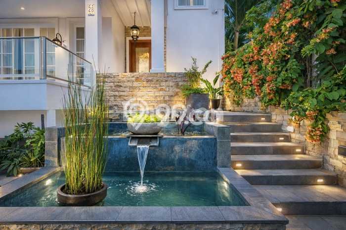 Vila Kawasan , Luas 300m2m², Area Strategis Vila Kawasan , Luas 300m2m², Area Strategis