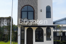 Rumah Minimalis 2 Kamar LT 60m2 di Gresik Kota Rumah Minimalis 2 Kamar LT 60m2 di Gresik Kota