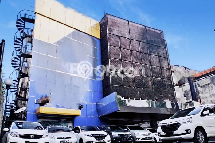 Dijual Komersial di Genteng Surabaya LT 3600m2 / LB 3800m2 Dijual Komersial di Genteng Surabaya LT 3600m2 / LB 3800m2