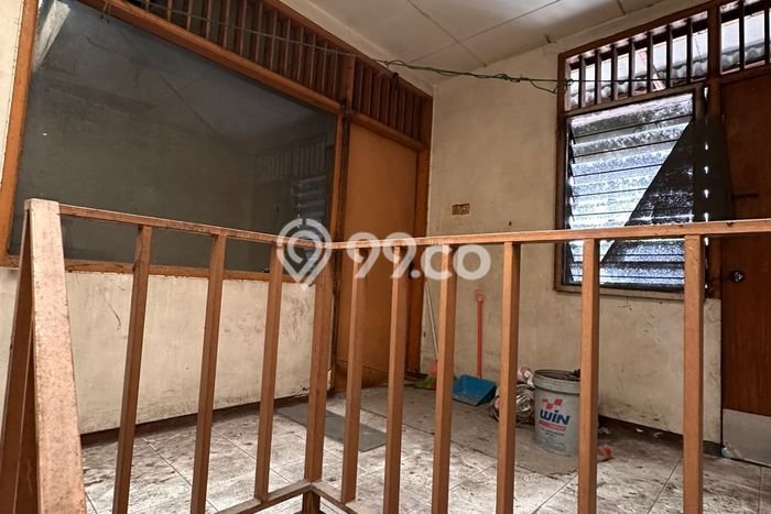 Paling Diincar! Ruko Dijual di Dukuh Kupang Harga Kompetitif Paling Diincar! Ruko Dijual di Dukuh Kupang Harga Kompetitif