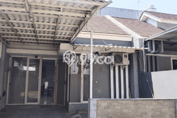 Rumah Strategis Buduran, Sidoarjo, Luas 90m2m² LB 60m2m² Rumah Strategis Buduran, Sidoarjo, Luas 90m2m² LB 60m2m²