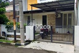 Rumah Luas Asri 2 KT Siap Pakai di BSD Tangerang Rumah Luas Asri 2 KT Siap Pakai di BSD Tangerang