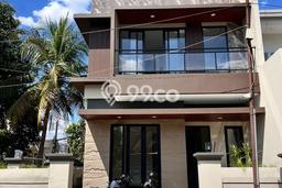 Ready to Use! Luxury House LT 145m2 Desain Modern di Serpong Villa Melati Mas Ready to Use! Luxury House LT 145m2 Desain Modern di Serpong Villa Melati Mas