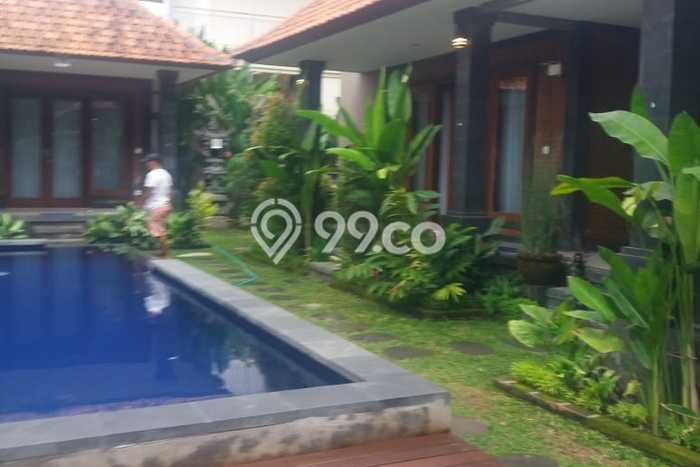 Vila besar baru jadi siap huni ubud area Vila besar baru jadi siap huni ubud area