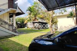 Guest House Strategis Ubud Area, Halaman Luas. Guest House Strategis Ubud Area, Halaman Luas.