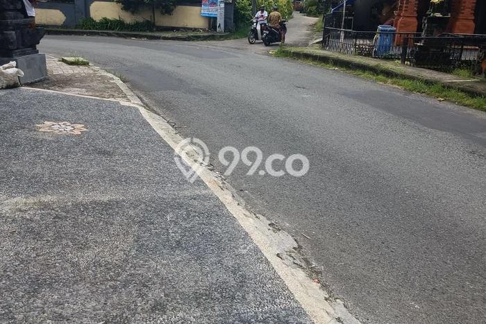 TOKO SEWA DI JALAN UTAMA ASTASURA DENPASAR UTARA TOKO SEWA DI JALAN UTAMA ASTASURA DENPASAR UTARA