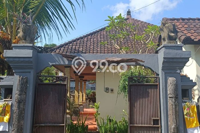 RUMAH SEWA HALAMAN LUAS DI SUKAWATI DEKAT UBUD RUMAH SEWA HALAMAN LUAS DI SUKAWATI DEKAT UBUD