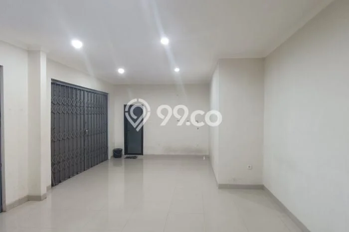 TOKO PINGGIR JALAN RAMAI HARGA MURAH SIAP PAKAI TOKO PINGGIR JALAN RAMAI HARGA MURAH SIAP PAKAI