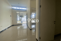 RECOMMENDED! Rumah kawasan Taman Kopo Indah, 2 KT, Lokasi Strategis, LT 102m² LB 90m² RECOMMENDED! Rumah kawasan Taman Kopo Indah, 2 KT, Lokasi Strategis, LT 102m² LB 90m²