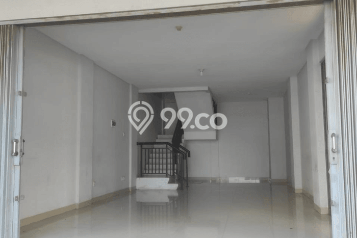 Unit Ruko Dijual di Bandung LT 72m2 & LB 220m2 Unit Ruko Dijual di Bandung LT 72m2 & LB 220m2