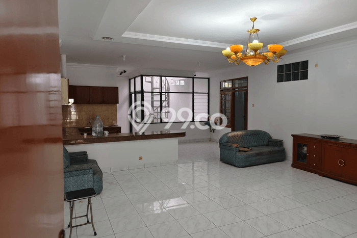 Rumah Strategis Minimalis Lb 200m2 di Bandung Kulon, Bandung Rumah Strategis Minimalis Lb 200m2 di Bandung Kulon, Bandung