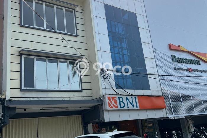 Ruko Kawasan Bisnis Kawasan Green garden, Luas 300m², Jalan Utama Ruko Kawasan Bisnis Kawasan Green garden, Luas 300m², Jalan Utama