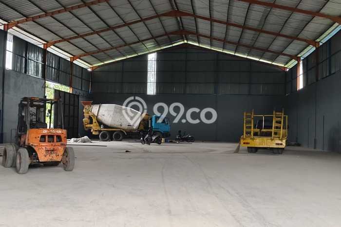 Gudang Dijual di Bogor LT 2039m2 & LB 1200m2 Lokasi Terbaik! Gudang Dijual di Bogor LT 2039m2 & LB 1200m2 Lokasi Terbaik!