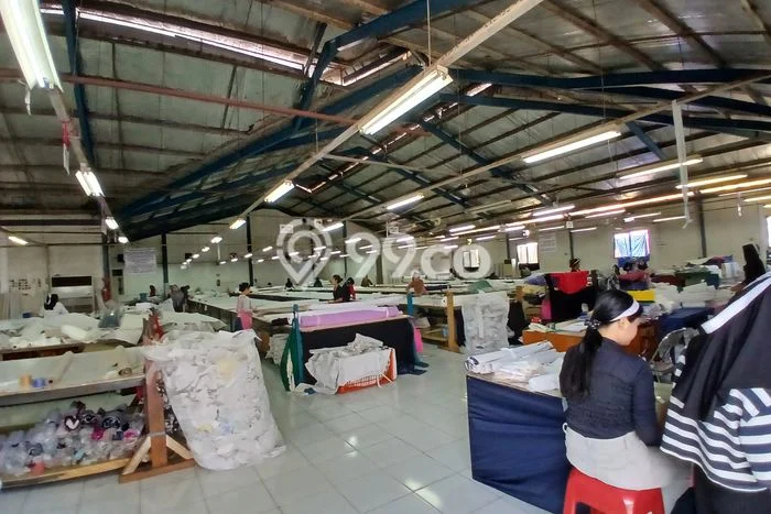Lokasi Strategis! Dijual Pabrik Bisnis di Parung, Bogor Kondisi Baik Lokasi Strategis! Dijual Pabrik Bisnis di Parung, Bogor Kondisi Baik