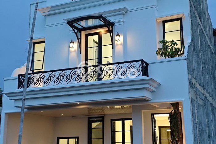 Rumah Strategis Minimalis Lb 151m2 di Ciracas, Jakarta Timur Rumah Strategis Minimalis Lb 151m2 di Ciracas, Jakarta Timur
