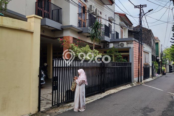 Dijual Rumah Kost di Kemang, Jakarta Selatan, 16 KT, 16 KM, Bangunan 500m2 Dijual Rumah Kost di Kemang, Jakarta Selatan, 16 KT, 16 KM, Bangunan 500m2