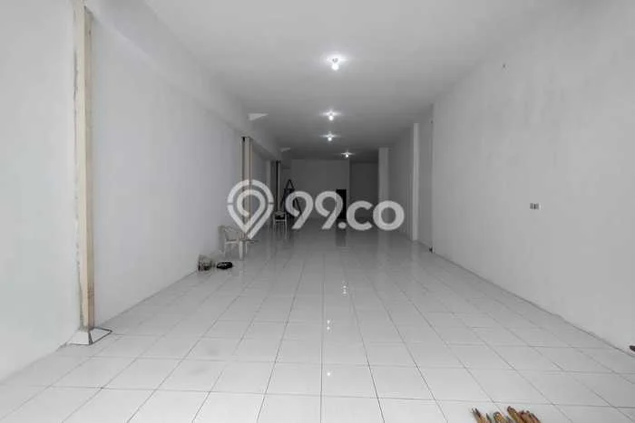 Unit Ruko Disewakan di Pabean Cantikan di Area Ramai & Strategis Unit Ruko Disewakan di Pabean Cantikan di Area Ramai & Strategis