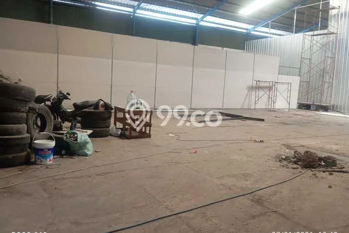 Gudang untuk Disewa di Pusat Bandung Luas Bangunan 300m2 Gudang untuk Disewa di Pusat Bandung Luas Bangunan 300m2