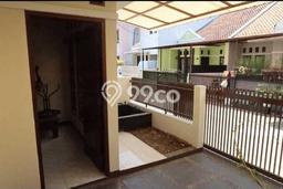 Rumah Luas Asri 2 KT Siap Pakai di Buah Batu Bandung Rumah Luas Asri 2 KT Siap Pakai di Buah Batu Bandung
