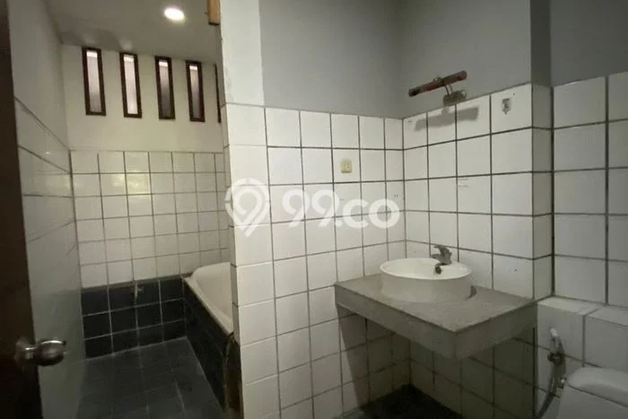 Rumah sewa siap pakai 5 KT di Turangga, Bandung Rumah sewa siap pakai 5 KT di Turangga, Bandung