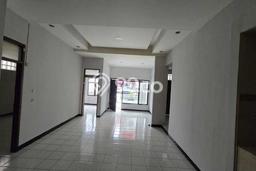 Rumah sewa siap huni 4 Kamar Tidur di PELAJAR PEJUANG, Bandung Rumah sewa siap huni 4 Kamar Tidur di PELAJAR PEJUANG, Bandung