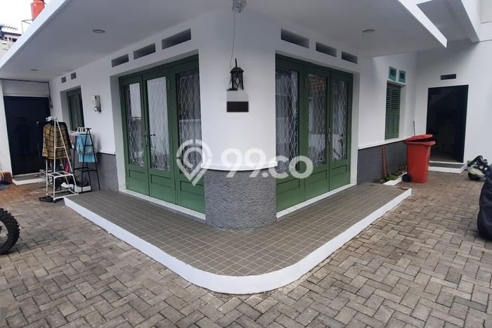 Dijual Kost 12 Kamar di Bandung untuk Aset Anda Dijual Kost 12 Kamar di Bandung untuk Aset Anda