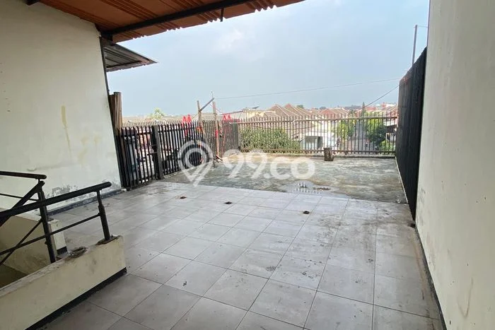 Ruko untuk Disewa di Pusat Bandung Luas Bangunan 150m2 Ruko untuk Disewa di Pusat Bandung Luas Bangunan 150m2